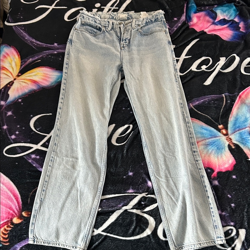 Good American Light Wash Straight Leg Jeans